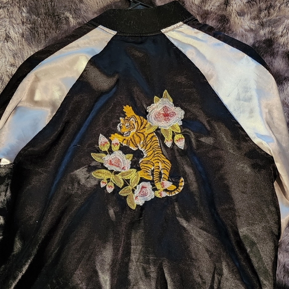 Jacket - Picture 3 of 3